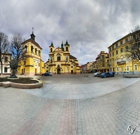 Galytska Apartment Ivano-Frankivsk Exteriör bild